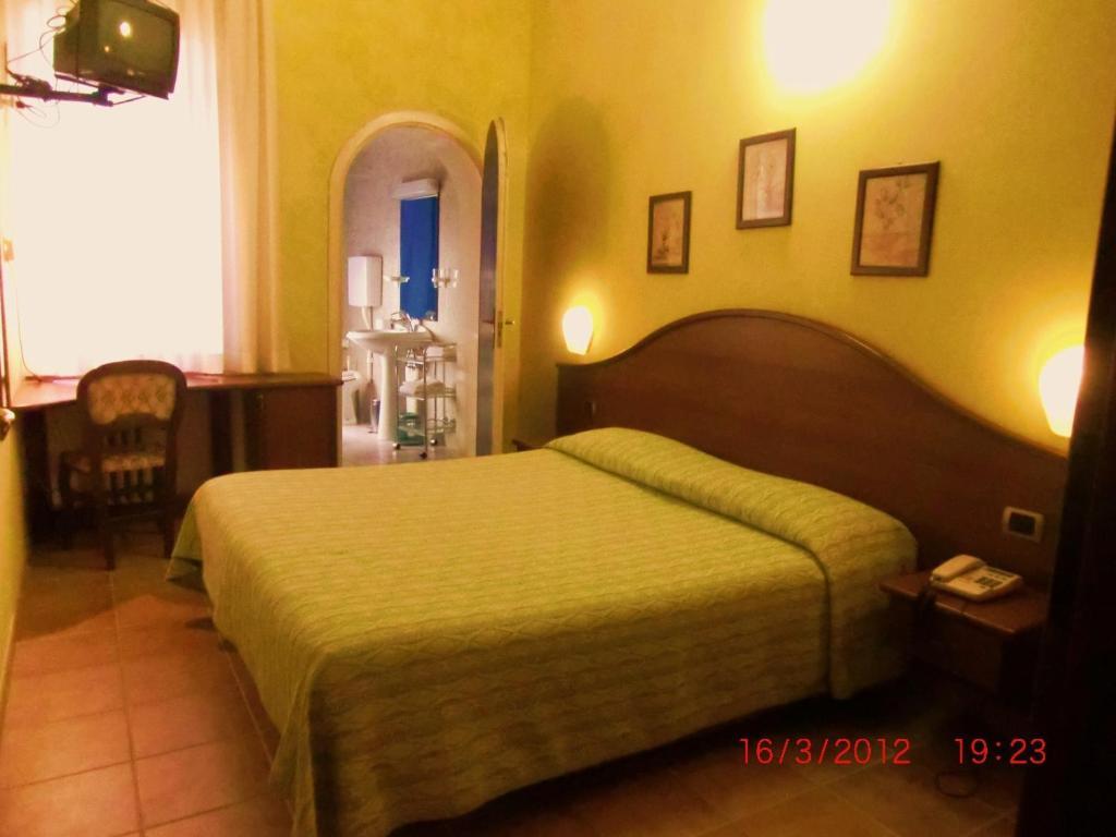 ורונה Hotel Cavour חדר תמונה