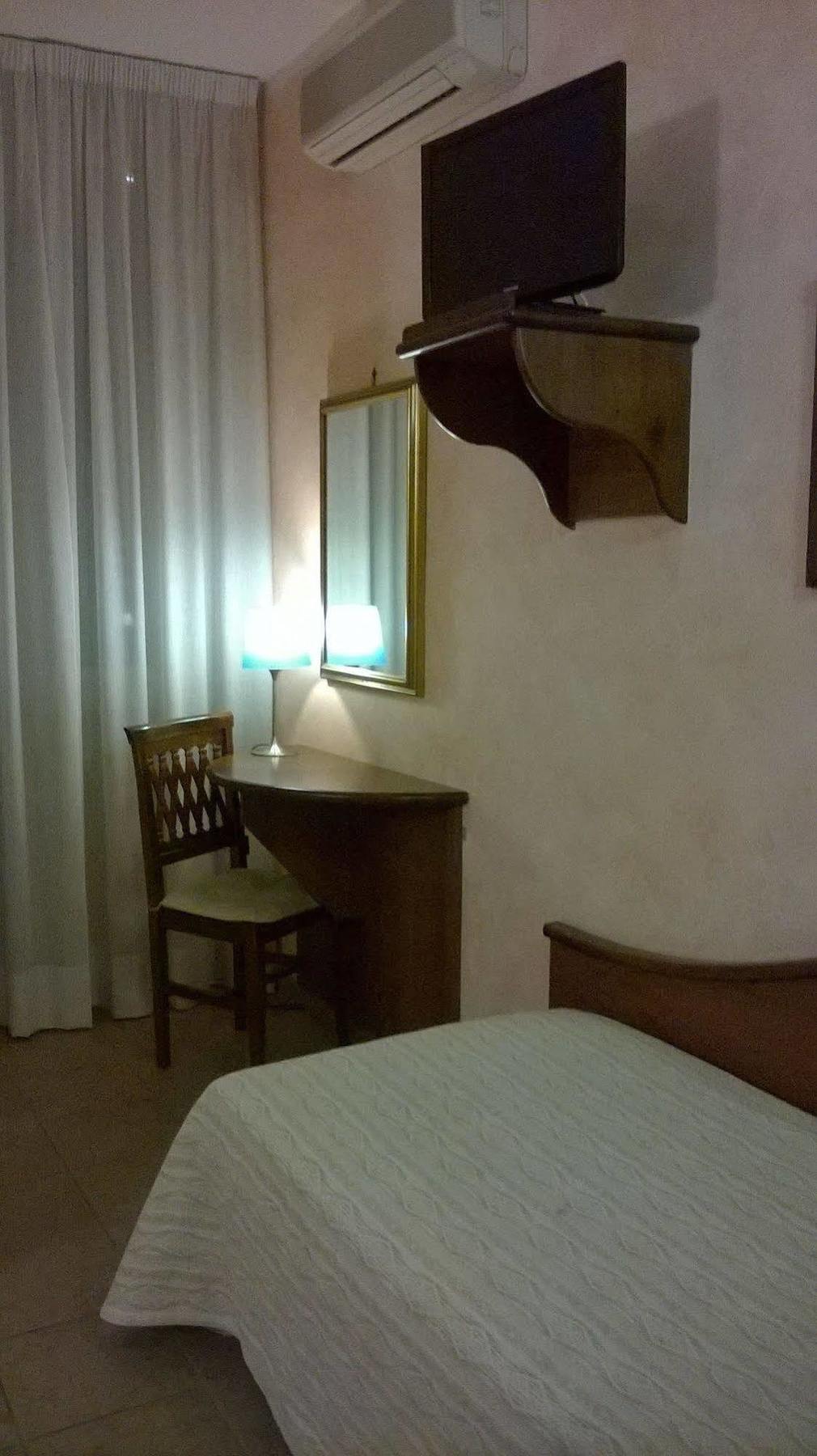 ורונה Hotel Cavour מראה חיצוני תמונה