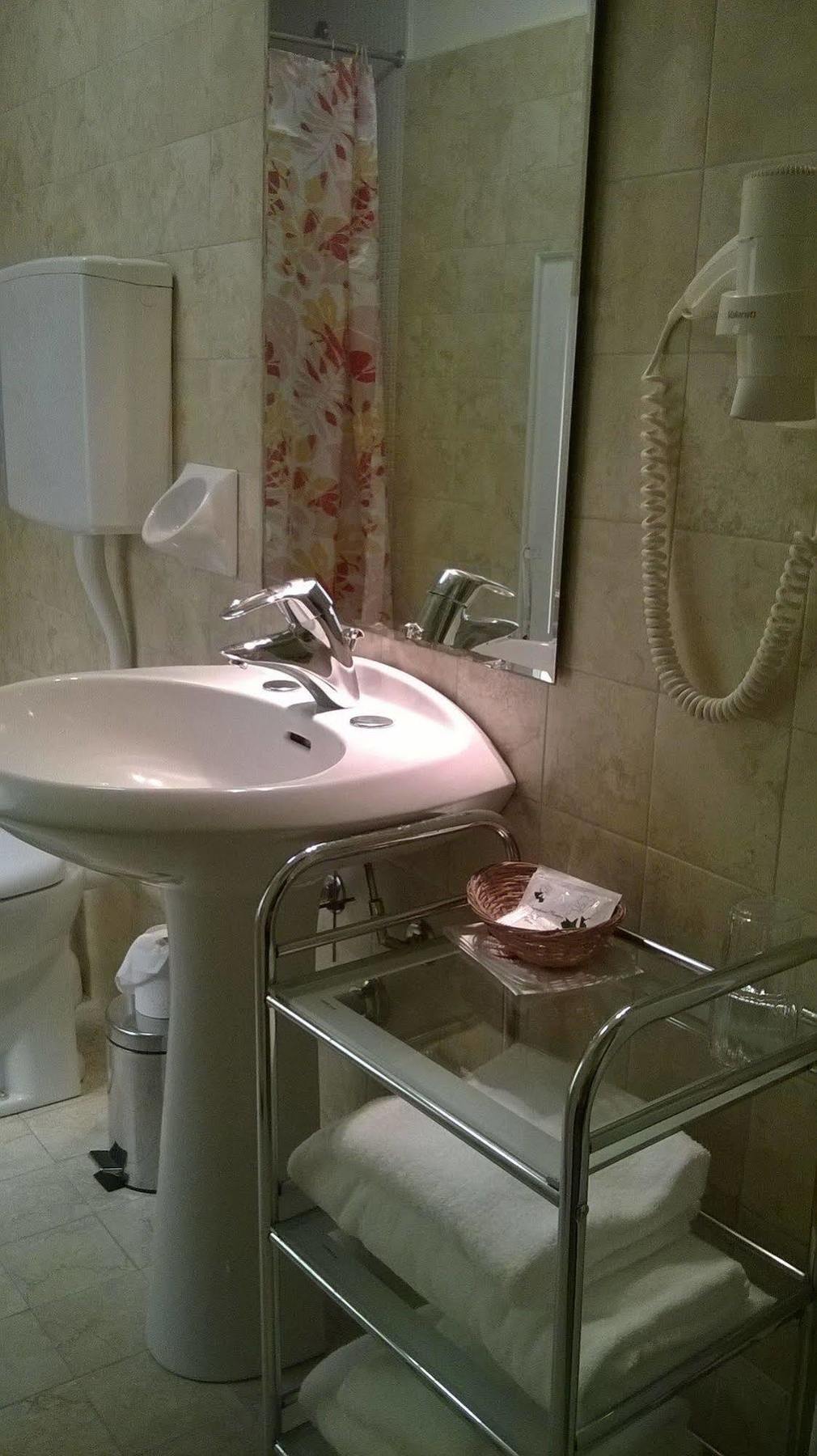 ורונה Hotel Cavour מראה חיצוני תמונה