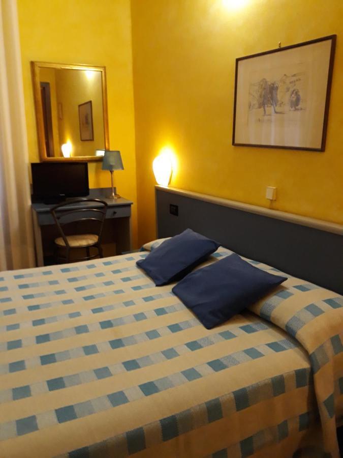 ורונה Hotel Cavour מראה חיצוני תמונה