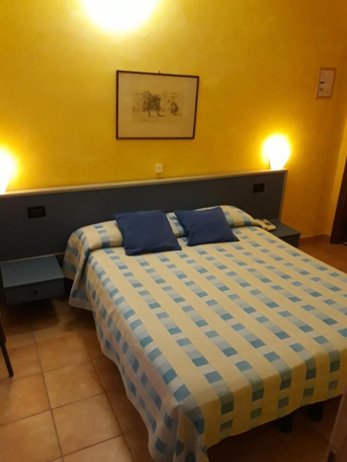 ורונה Hotel Cavour מראה חיצוני תמונה