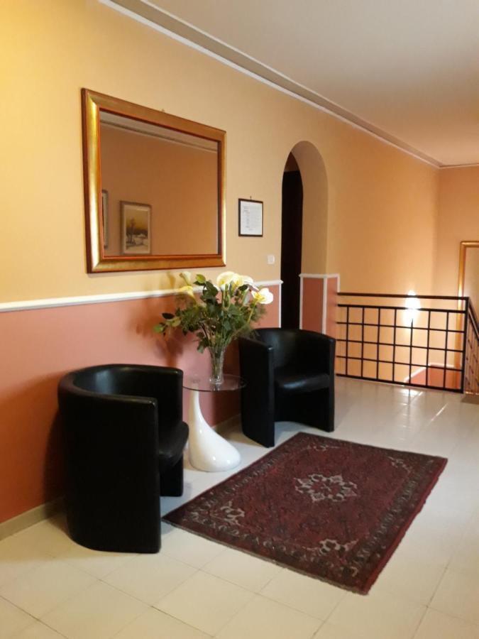ורונה Hotel Cavour מראה חיצוני תמונה