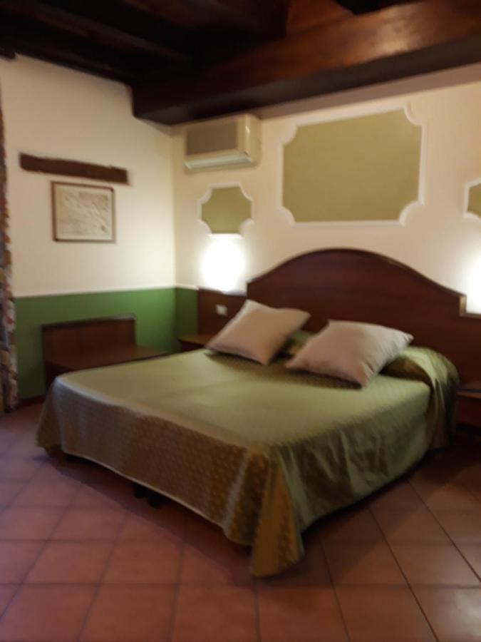 ורונה Hotel Cavour מראה חיצוני תמונה