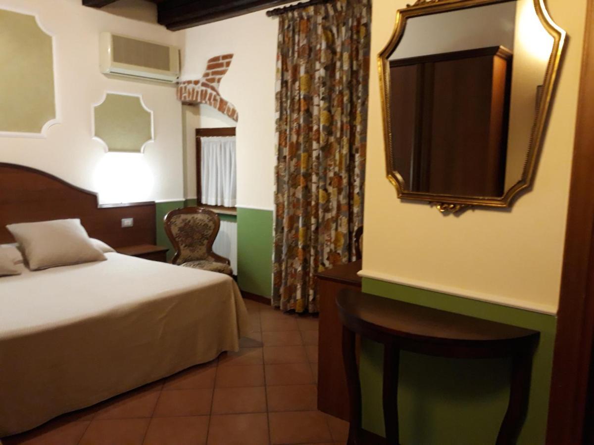 ורונה Hotel Cavour מראה חיצוני תמונה